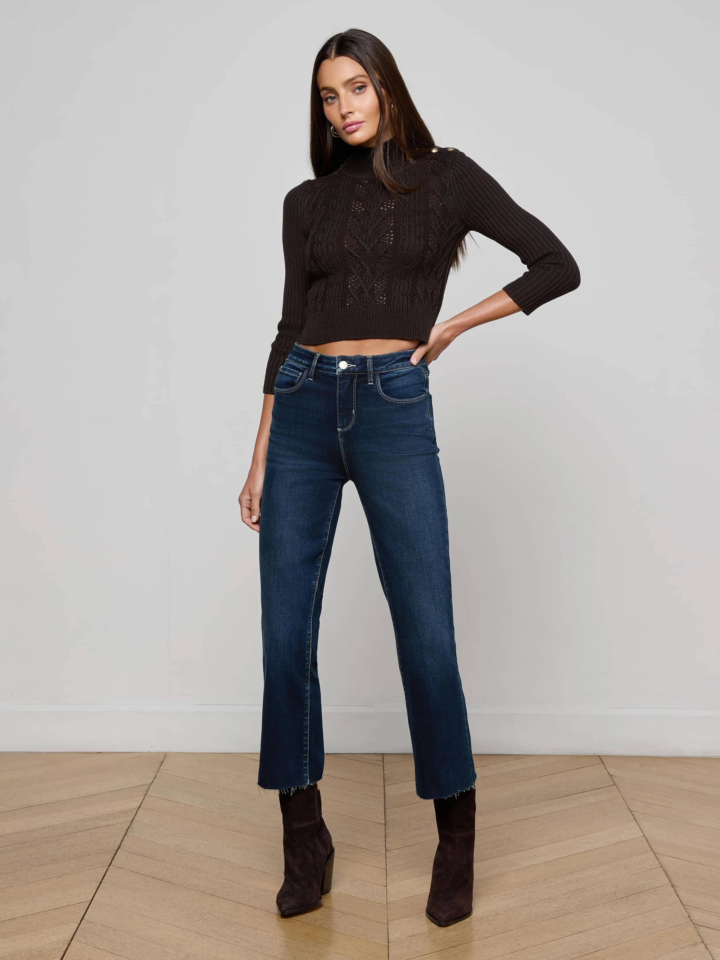 Kendra Cropped Flare Jean Smooth Picnic Style Urban Style