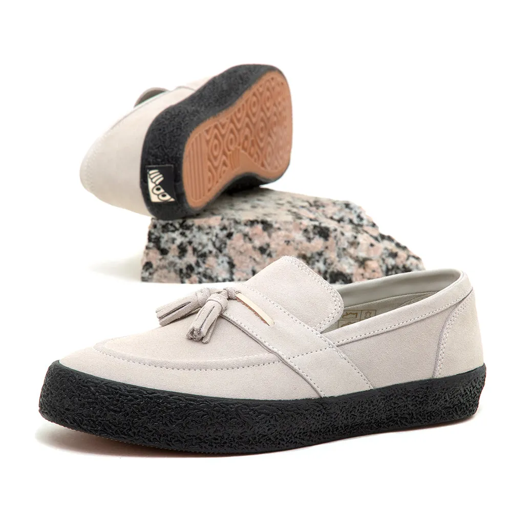 Pearl Shine VM005 Loafer (White / Black)