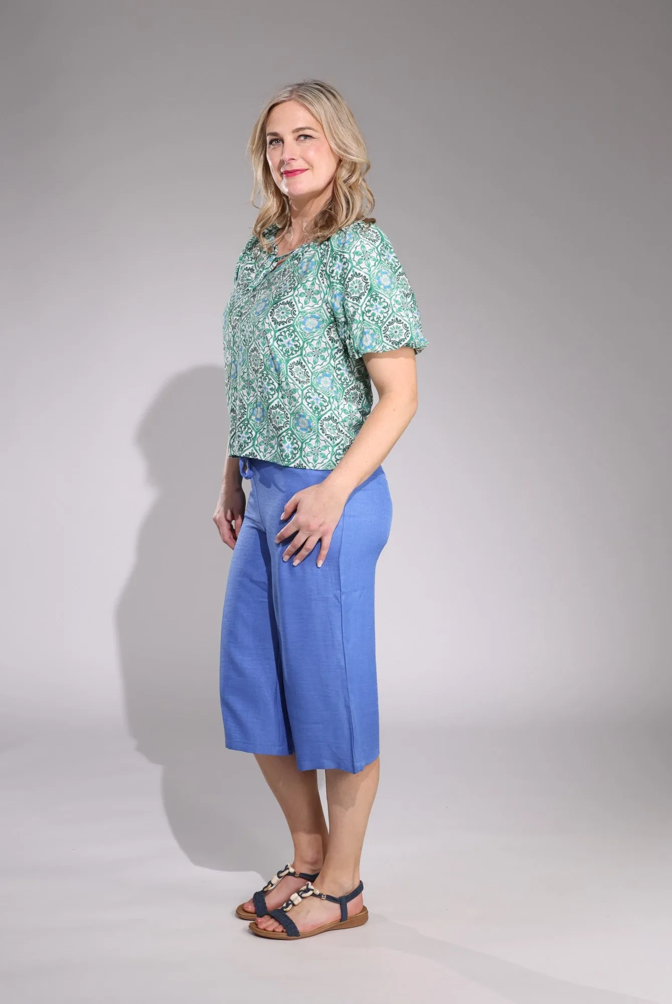Weather Flex Ultra Soft Inner Layer Wide Leg Crop Pant | MED BLUE | 0108C1