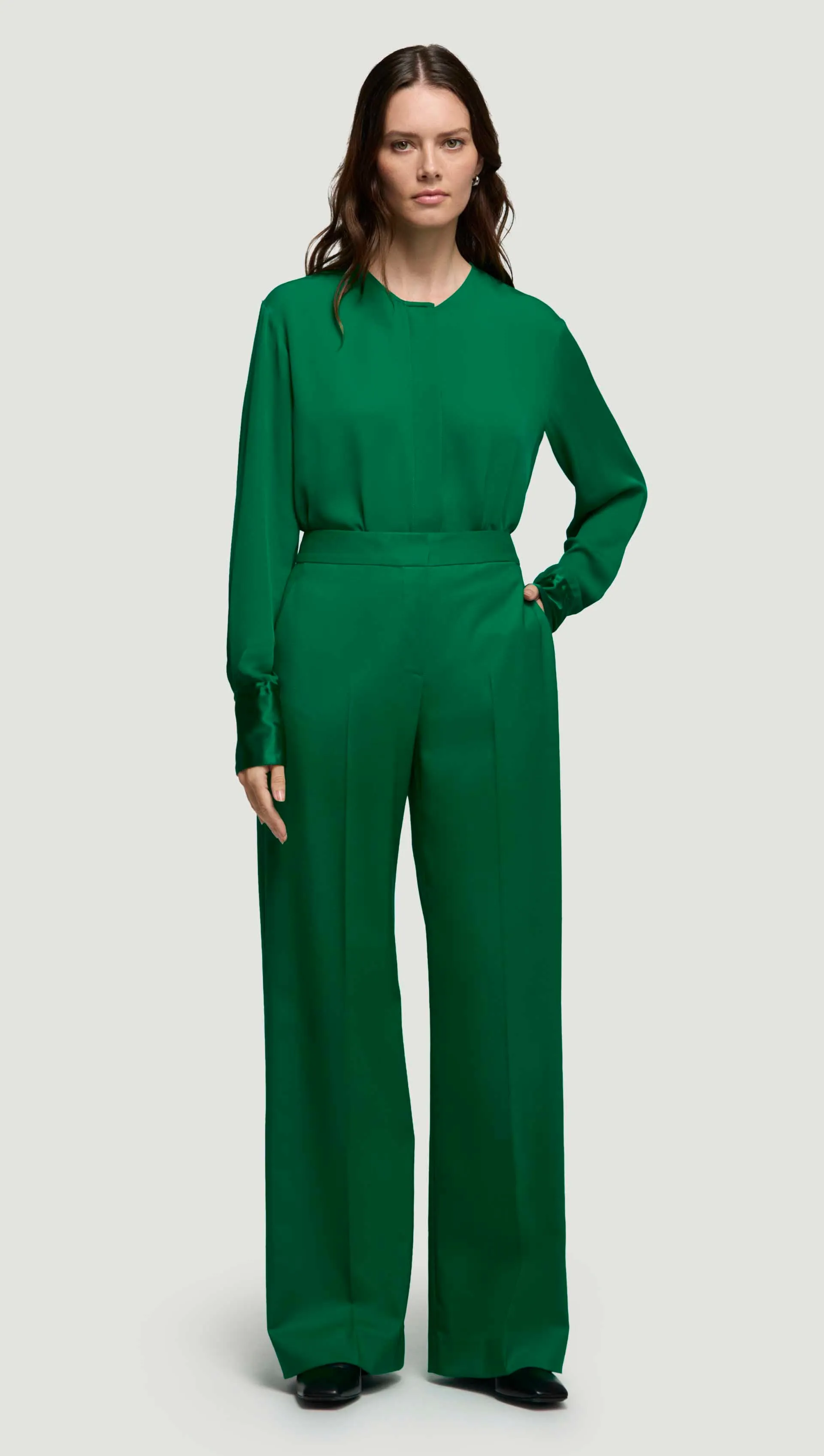 Wide Leg Trouser in Seasonless Wool | Jade Tough Materials