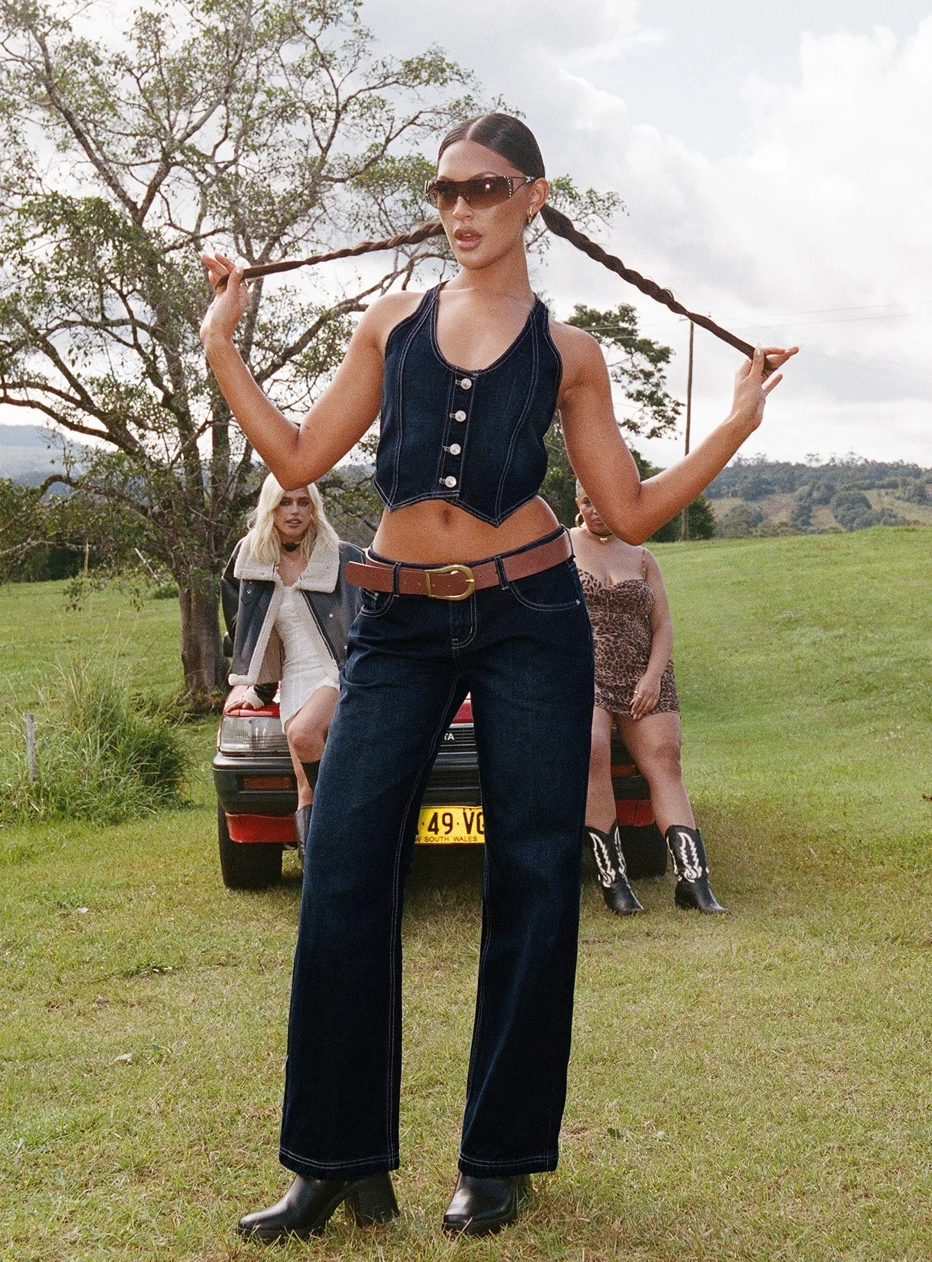 Modern Comfort Stylish Vibes Willson Mid Rise Jeans Dark Wash Denim